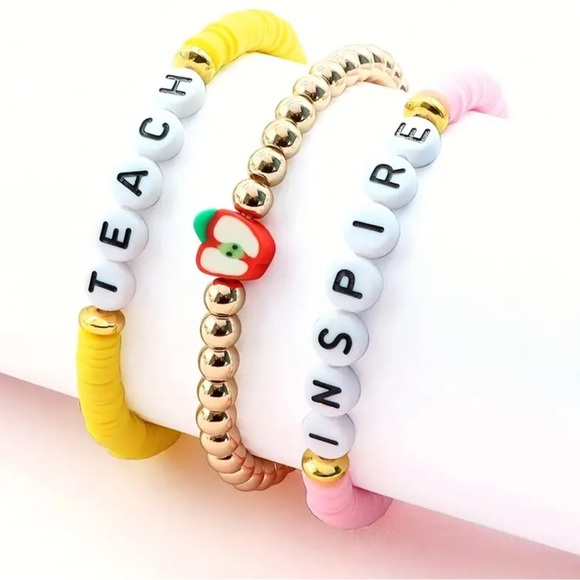 NEW| 3pcs Wooden Bead Teacher Appreciation Apple Charm Bracelets - Picture 1 of 2